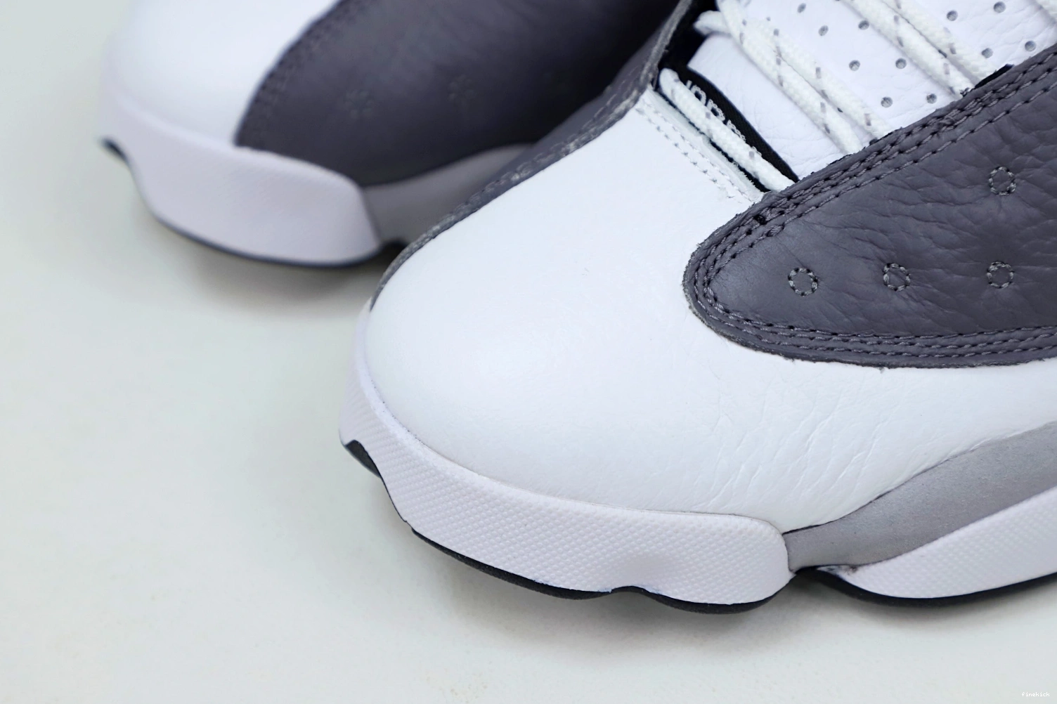 'ATMOSPHERE 13 AIR GREY' RETRO JORDAN -414571-016 1227